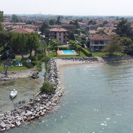 Incantevole Location Fronte Lago Sirmione Eksteriør billede